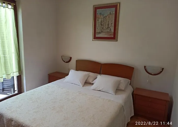 Frane Krk With Free Parking Place Апартаменты *