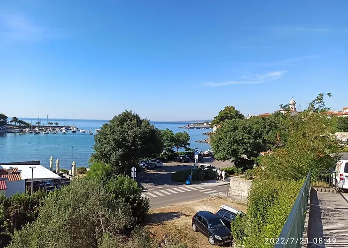 Frane Krk With Free Parking Place Daire *