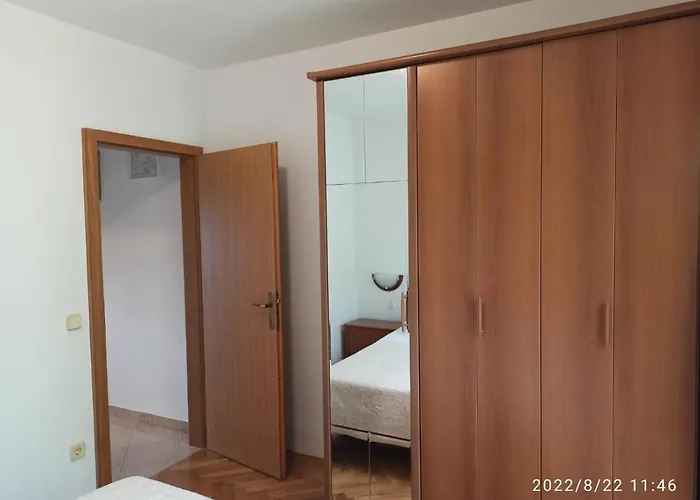 Frane Krk With Free Parking Place Krk Town